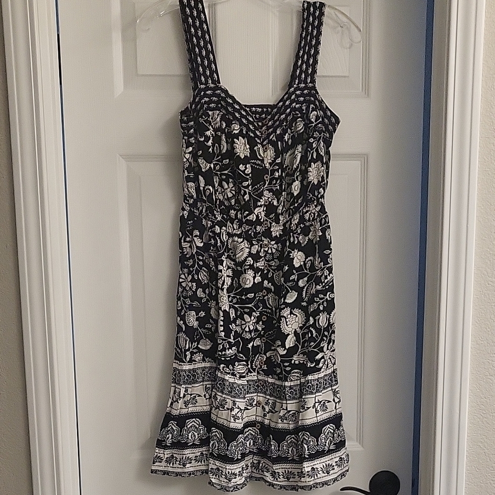 Knox Rose Black and White Floral Midi Dress